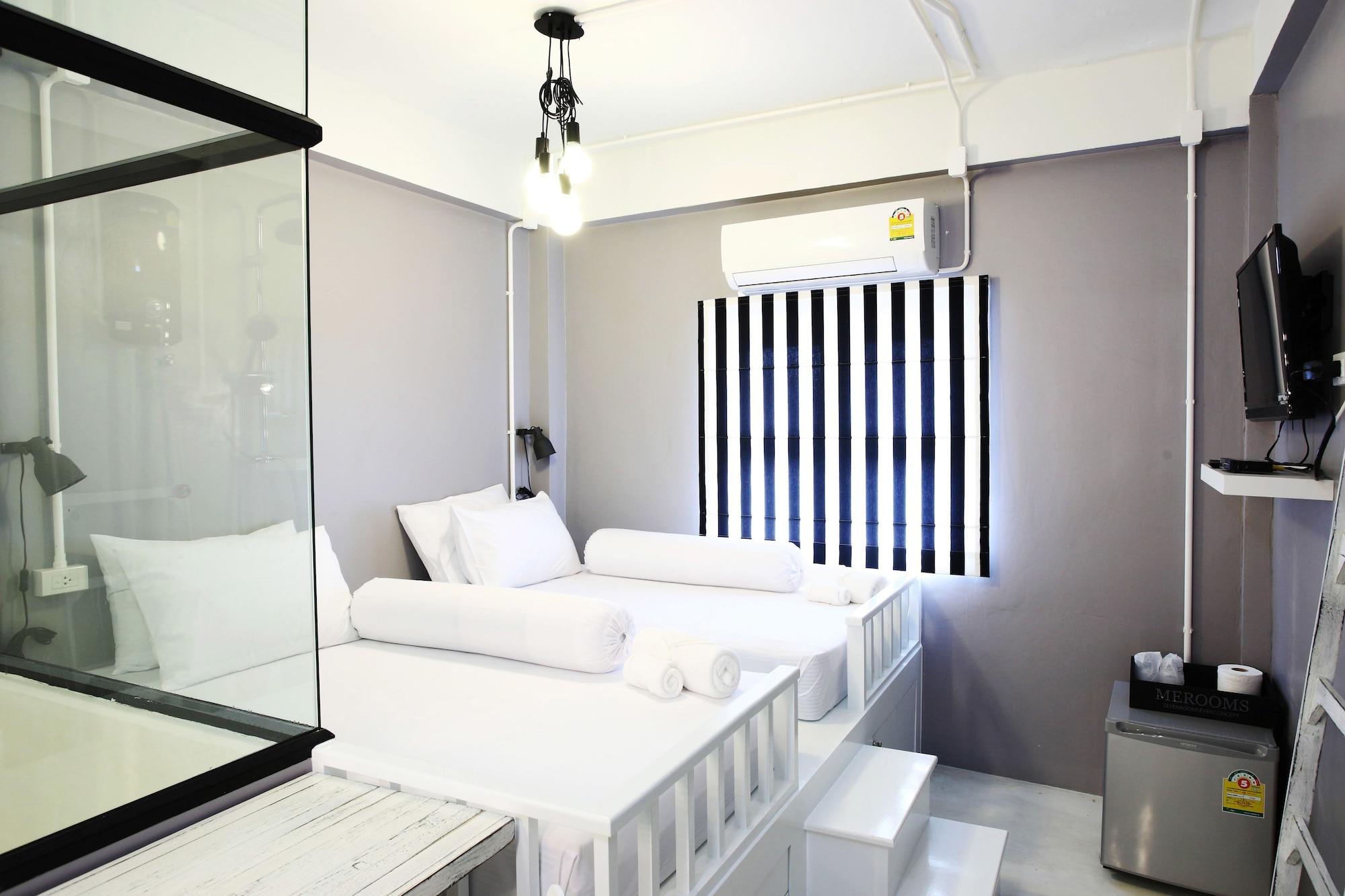 Meroom Phuket Bagian luar foto