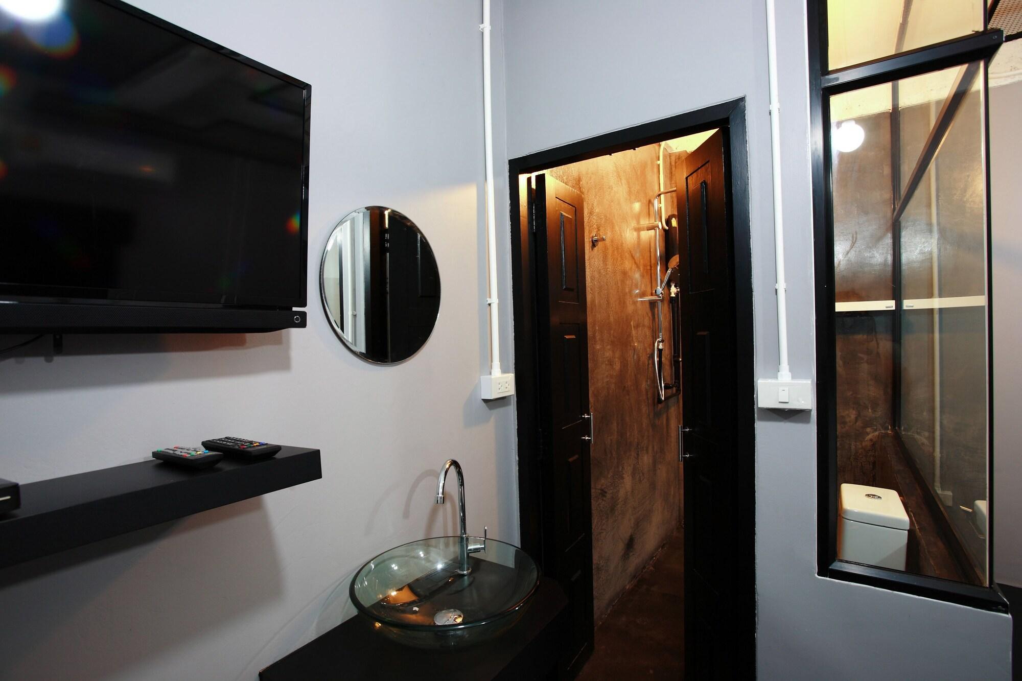 Meroom Phuket Bagian luar foto